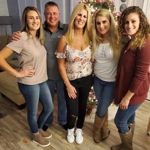 Meet your Posher, Linda